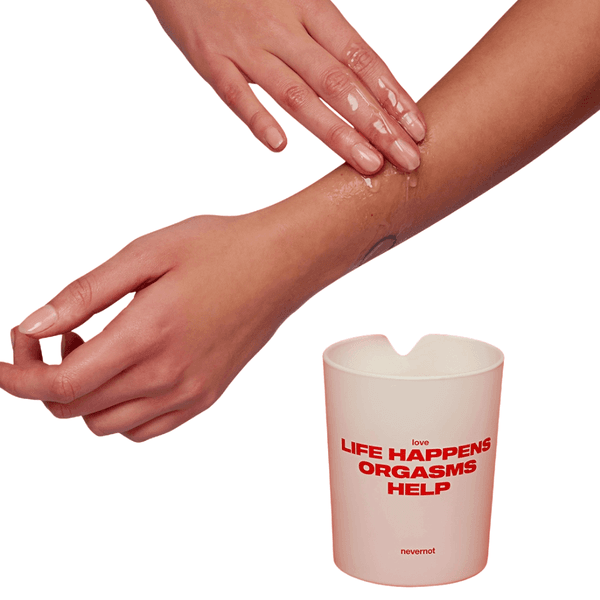 Hovedbilde Nevernot Duftlys - som blir til massasjeolje når ...